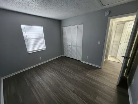 9530 Lynn Lane Seminole FL 33777