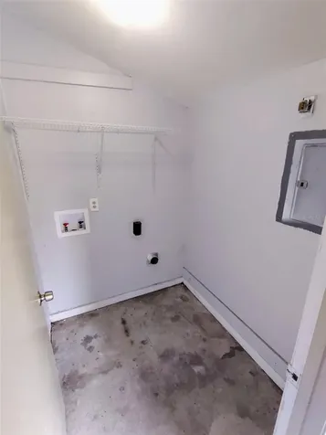 9530 Lynn Lane Seminole FL 33777