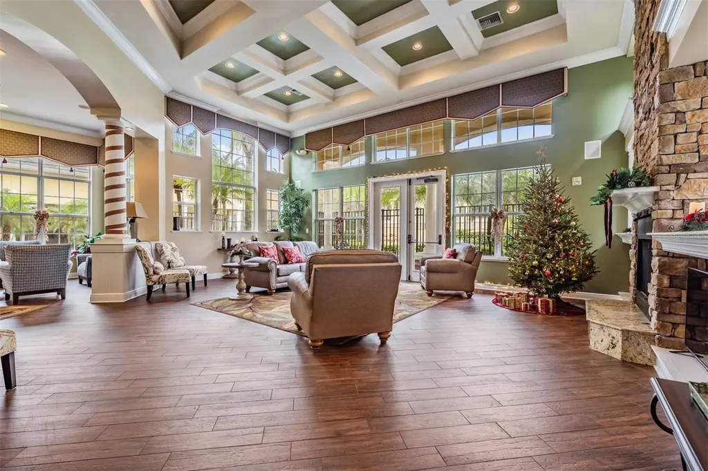 10103 Courtney Oaks Circle Tampa FL 33619