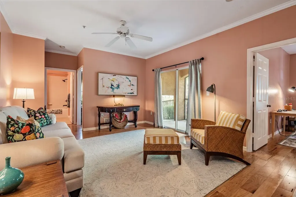 10103 Courtney Oaks Circle Tampa FL 33619