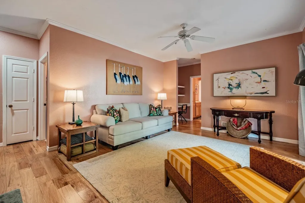 10103 Courtney Oaks Circle Tampa FL 33619