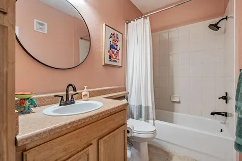 10103 Courtney Oaks Circle Tampa FL 33619