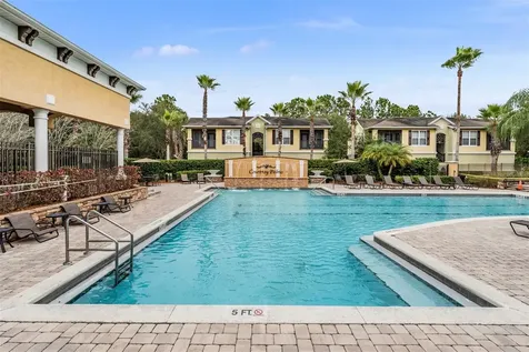 10103 Courtney Oaks Circle Tampa FL 33619
