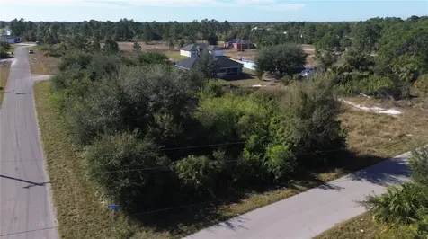 880 Gulf Lane Lehigh Acres FL 33974