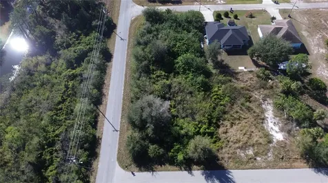 880 Gulf Lane Lehigh Acres FL 33974