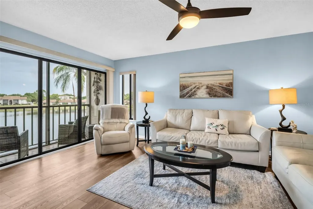 2523 Pine Ridge Way S Palm Harbor FL 34684