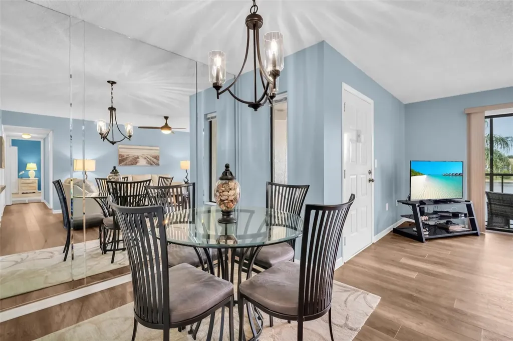 2523 Pine Ridge Way S Palm Harbor FL 34684