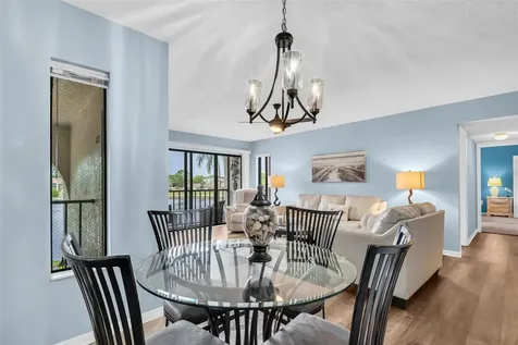 2523 Pine Ridge Way S Palm Harbor FL 34684