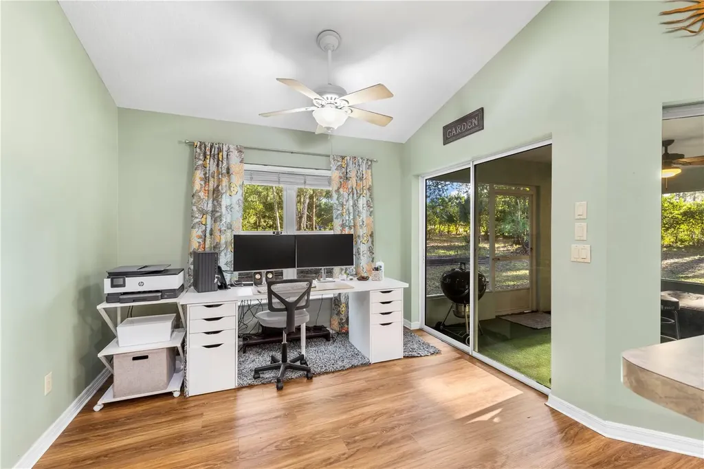 7400 S Eastlake Drive Floral City FL 34436