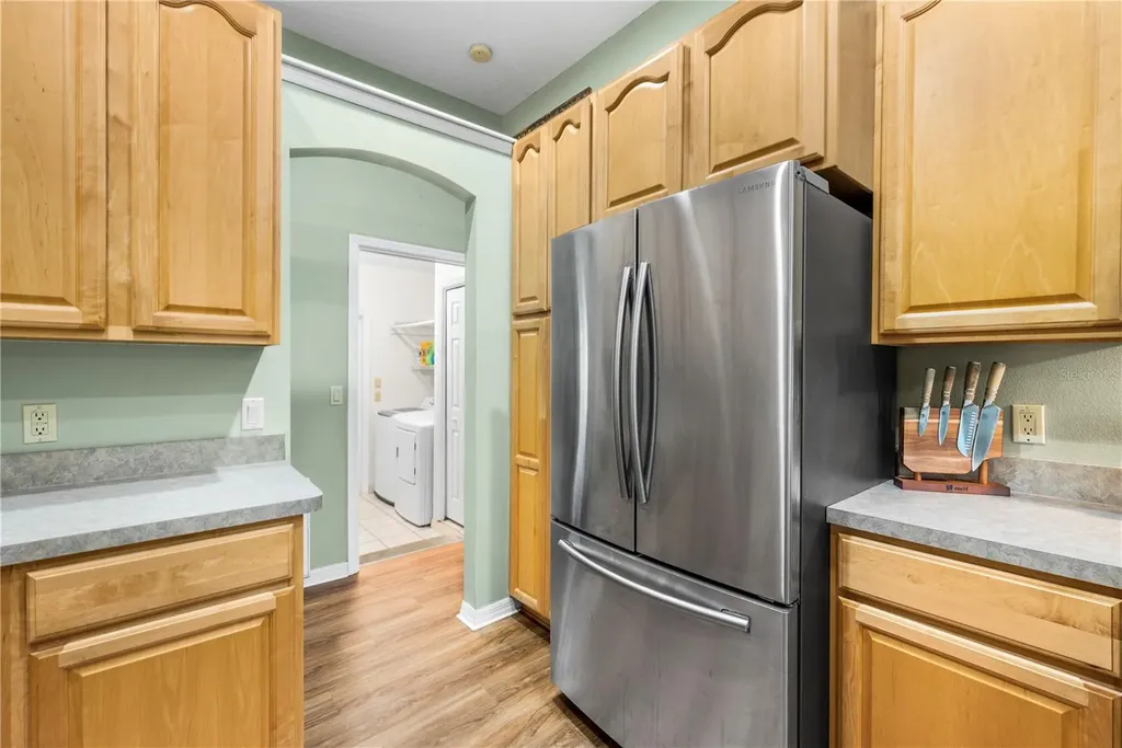 7400 S Eastlake Drive Floral City FL 34436