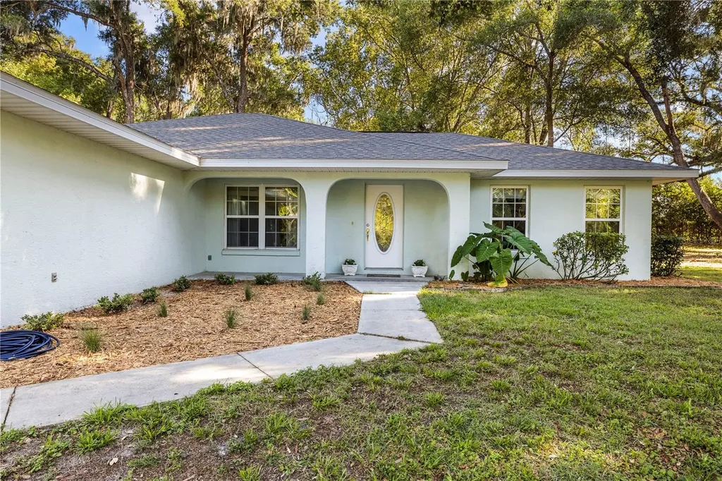 7400 S Eastlake Drive Floral City FL 34436