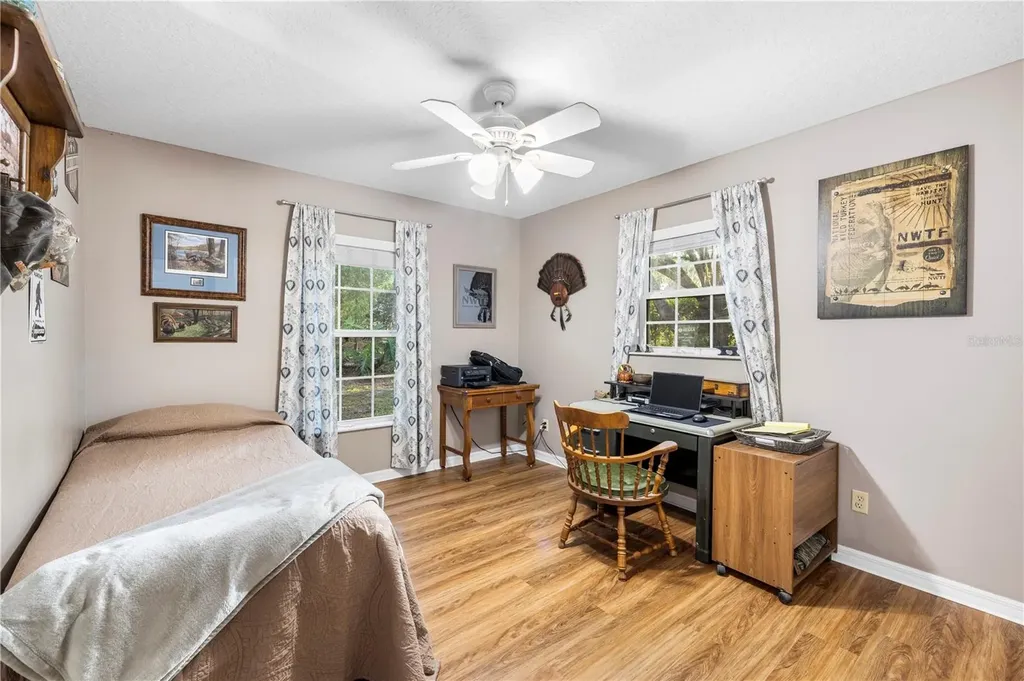 7400 S Eastlake Drive Floral City FL 34436