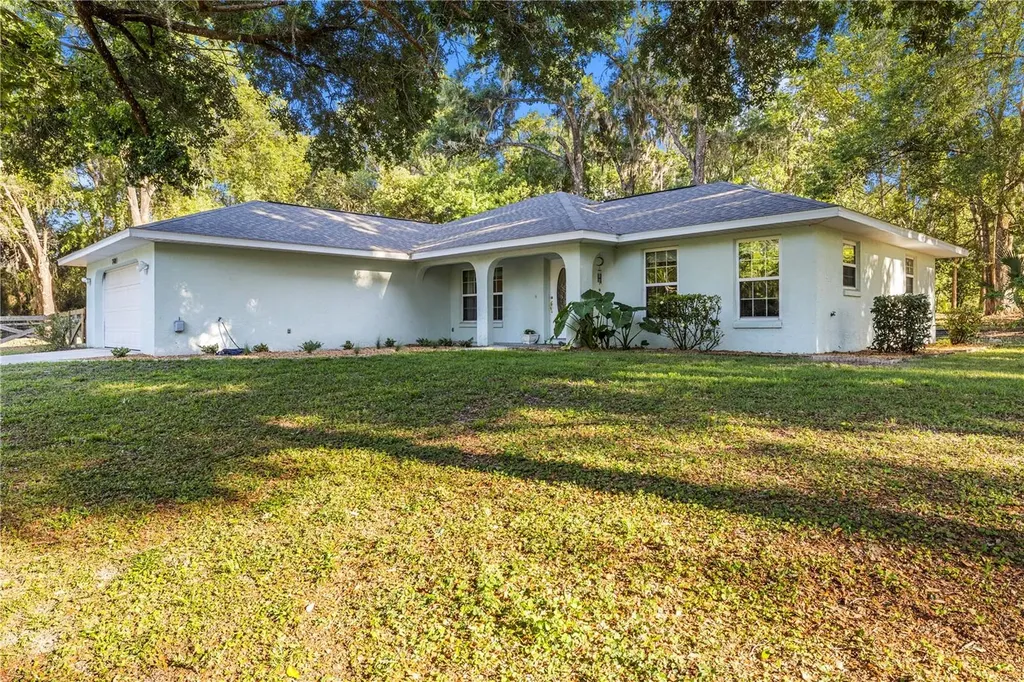 7400 S Eastlake Drive Floral City FL 34436