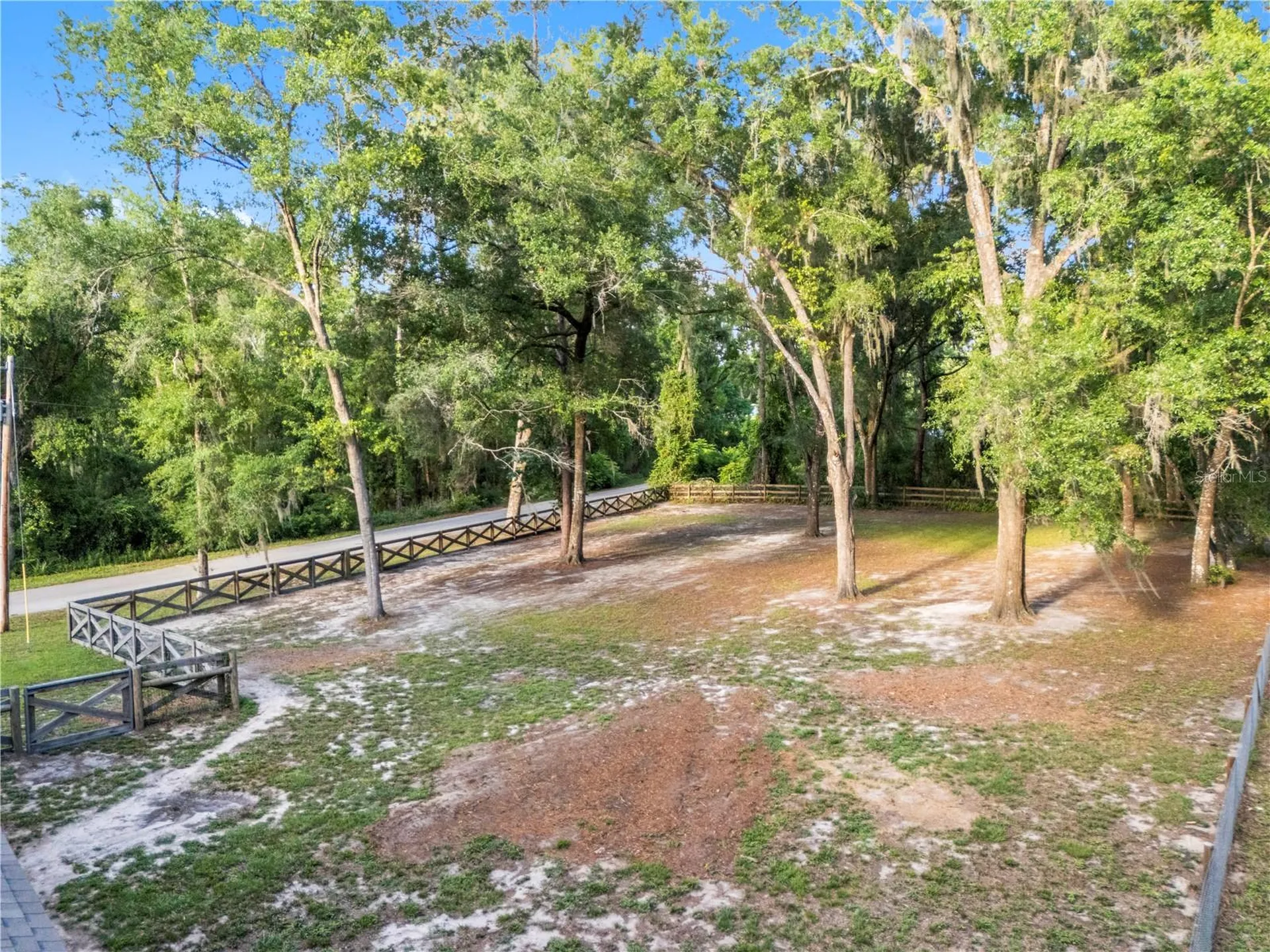 7400 S Eastlake Drive Floral City FL 34436