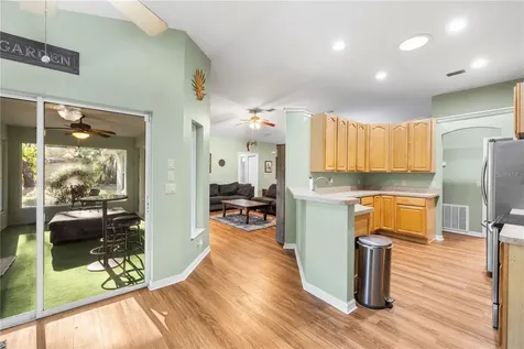 7400 S Eastlake Drive Floral City FL 34436