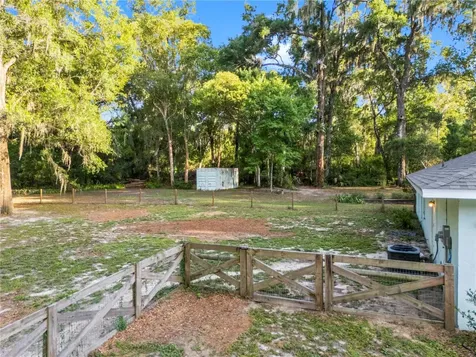 7400 S Eastlake Drive Floral City FL 34436