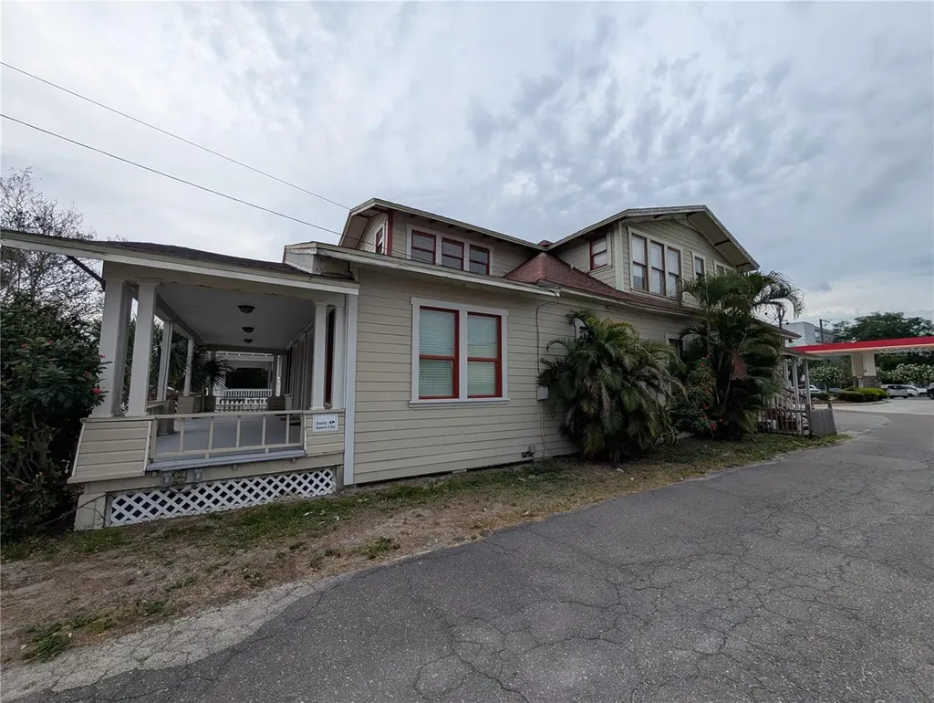 103 S Westland Avenue Tampa FL 33606