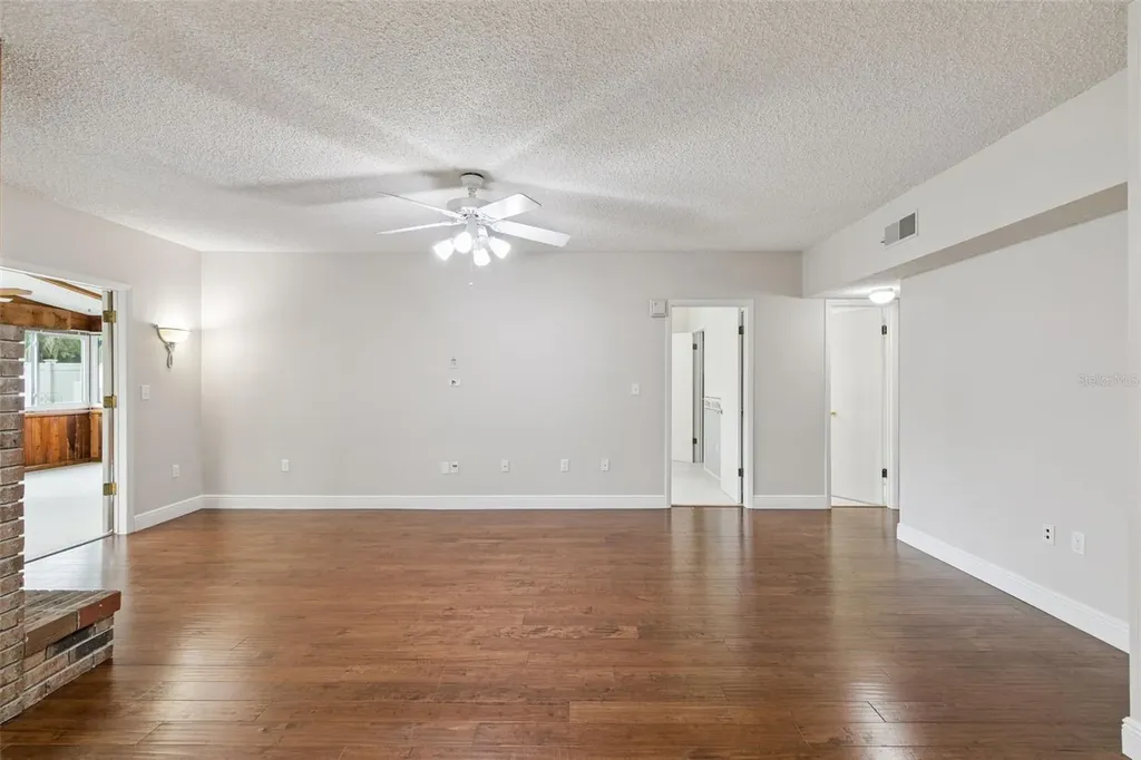8328 Crosswicks Drive Orlando FL 32819