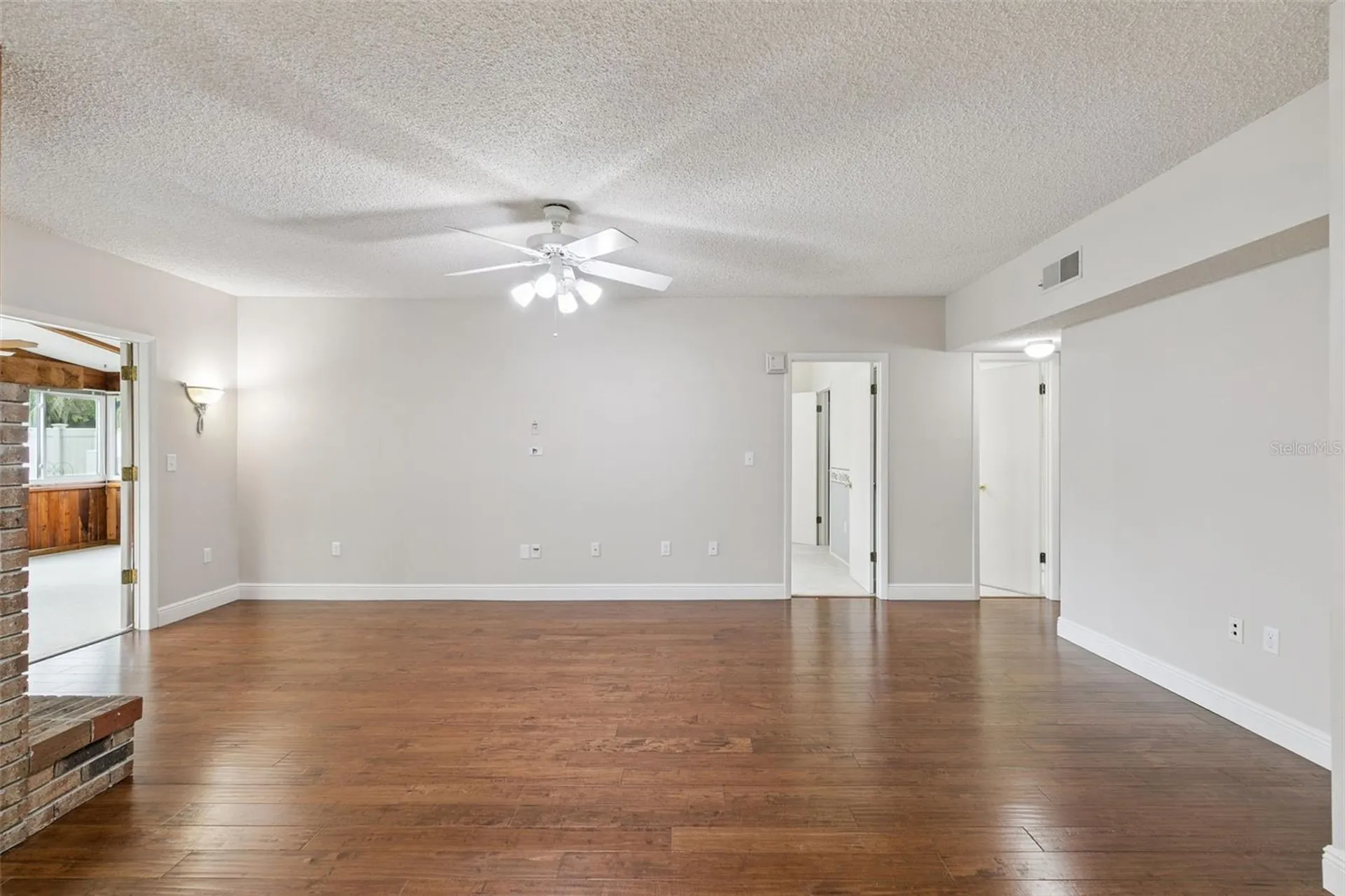 8328 Crosswicks Drive Orlando FL 32819