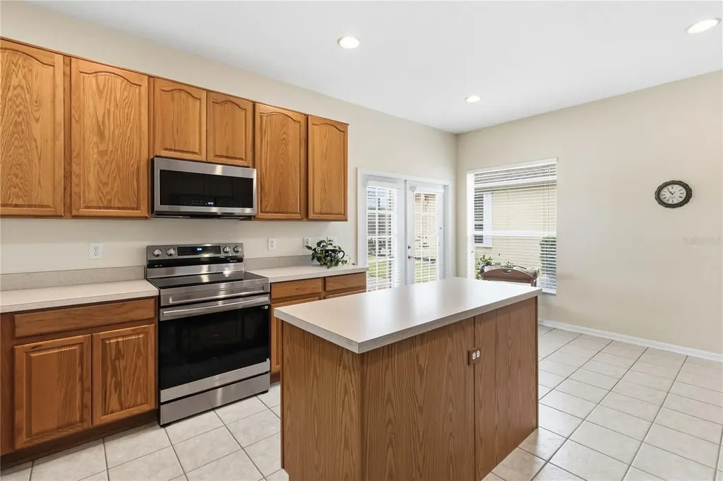 3196 Hanging Moss Circle Kissimmee FL 34741