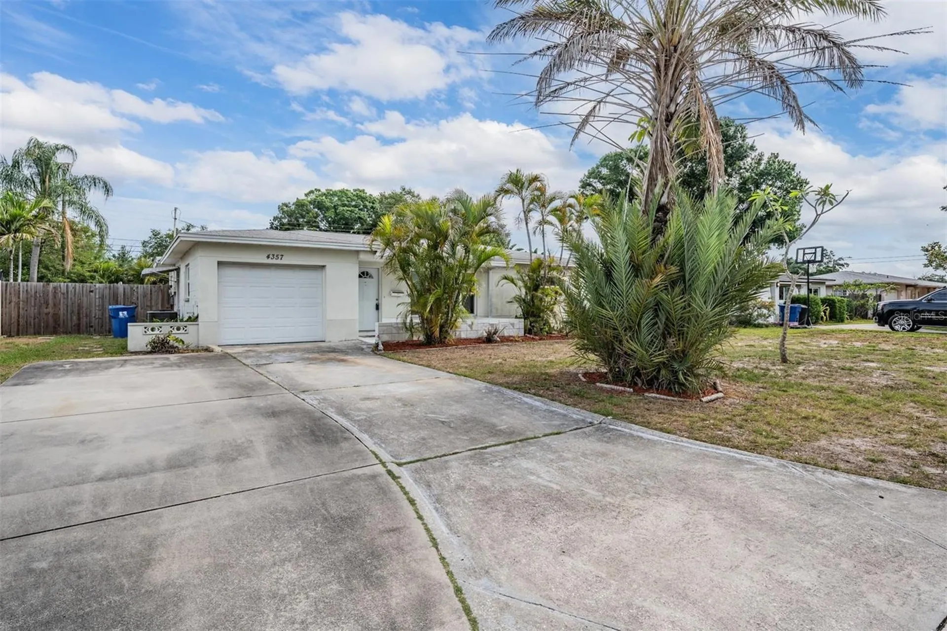 4357 32nd Avenue N St Petersburg FL 33713