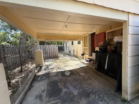 3205 NW 11th Street Gainesville FL 32609