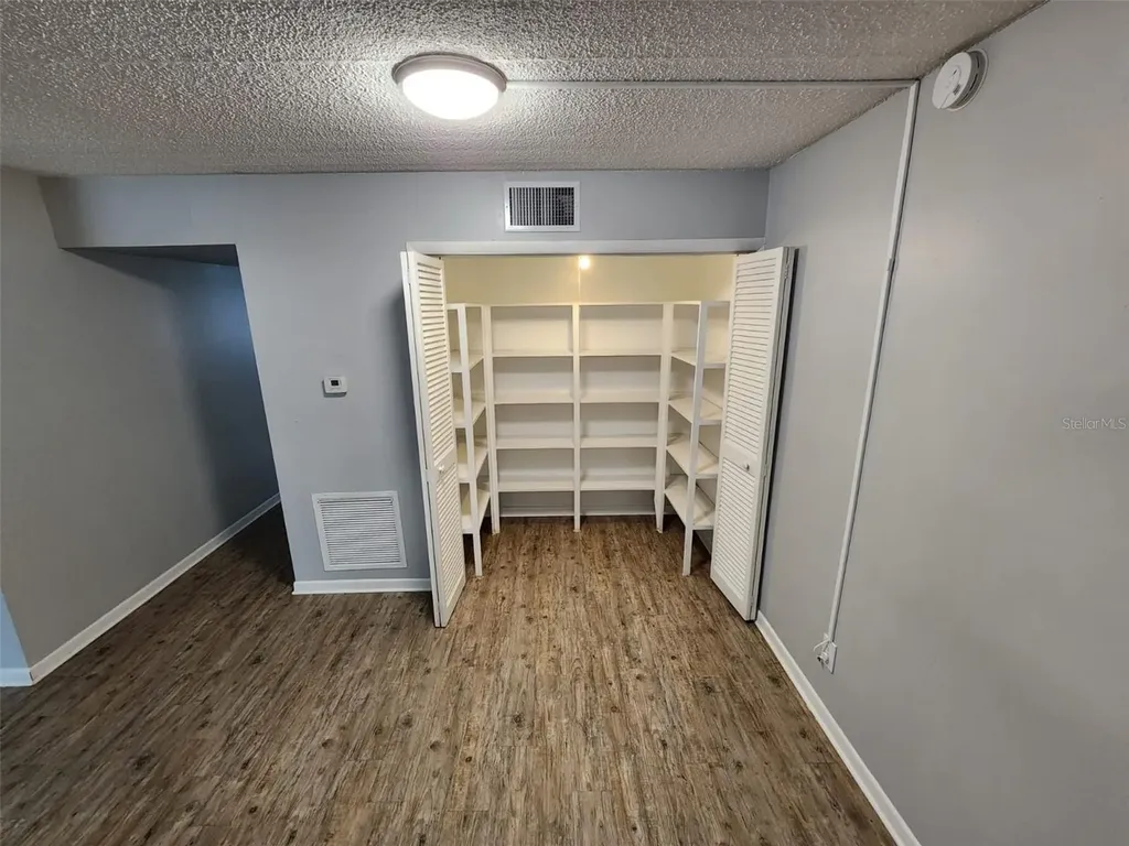 2501 Renatta Drive Belleair Bluffs FL 33770