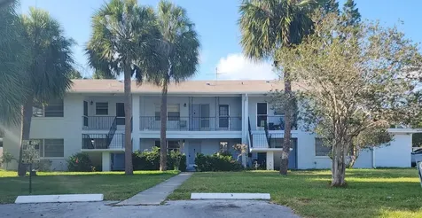 2501 Renatta Drive Belleair Bluffs FL 33770