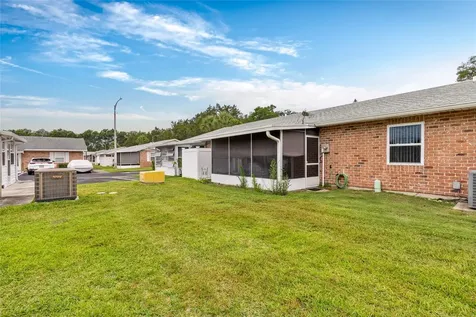 41 Fairway Court Deland FL 32724