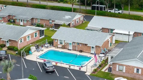 41 Fairway Court Deland FL 32724