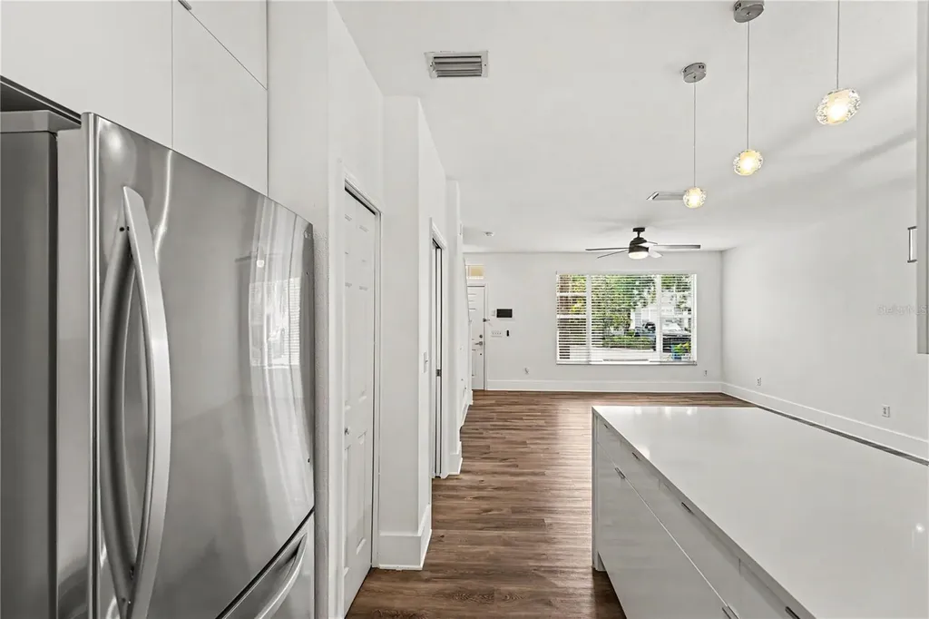 12268 Country White Circle Tampa FL 33635
