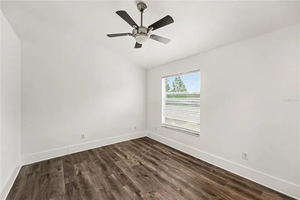 12268 Country White Circle Tampa FL 33635