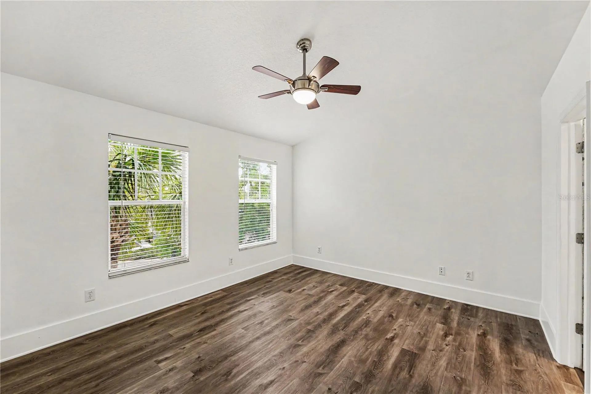 12268 Country White Circle Tampa FL 33635