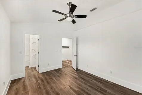 12268 Country White Circle Tampa FL 33635
