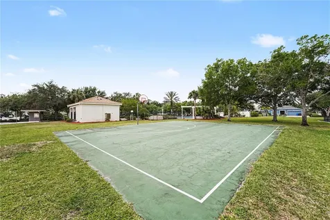 12268 Country White Circle Tampa FL 33635
