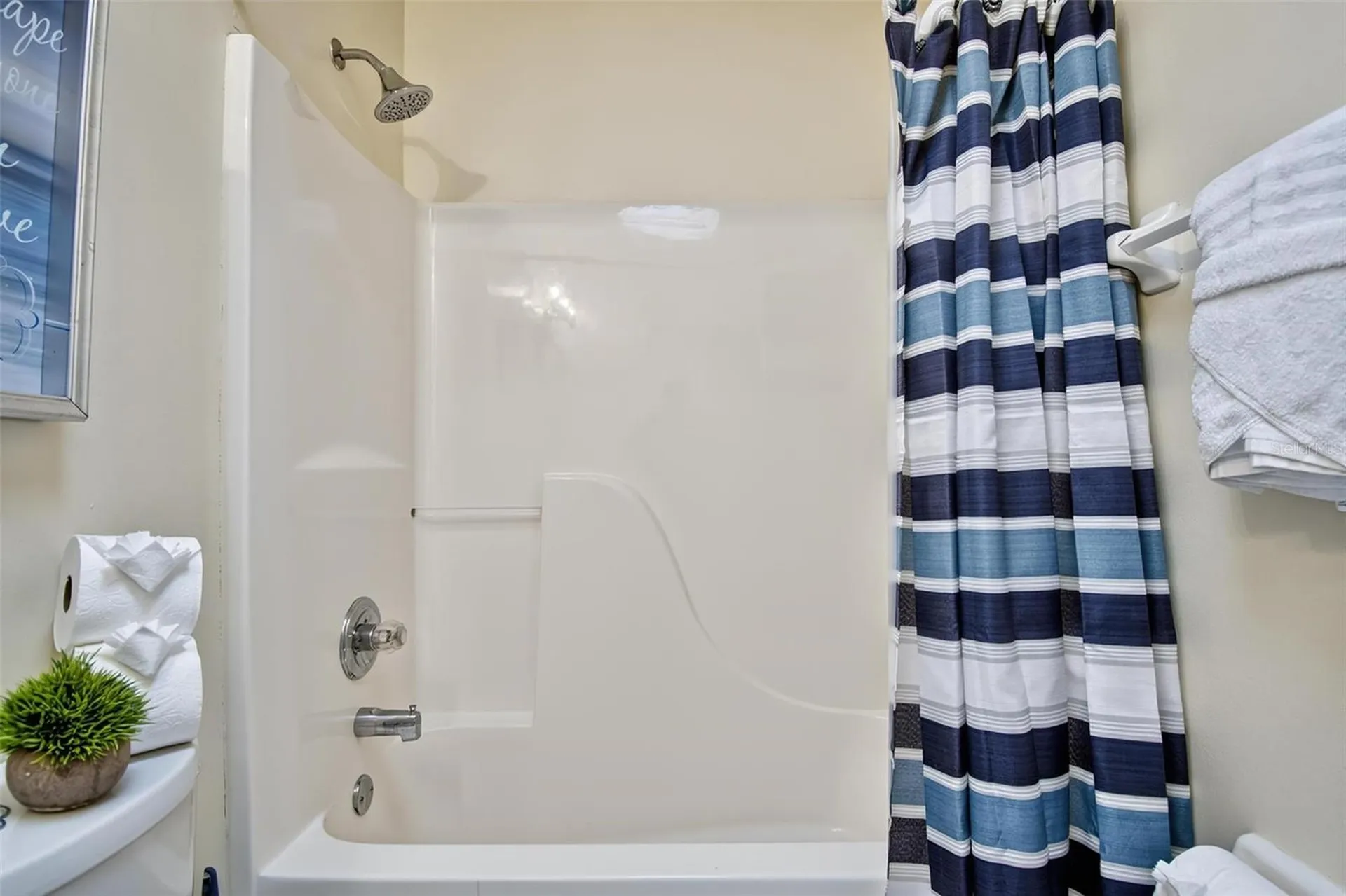 23 Poplar Drive Palm Coast FL 32164