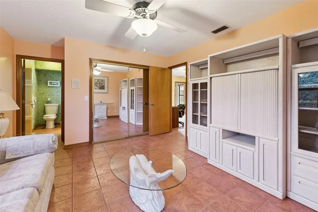 1041 Country Lake Circle Lake Wales FL 33898