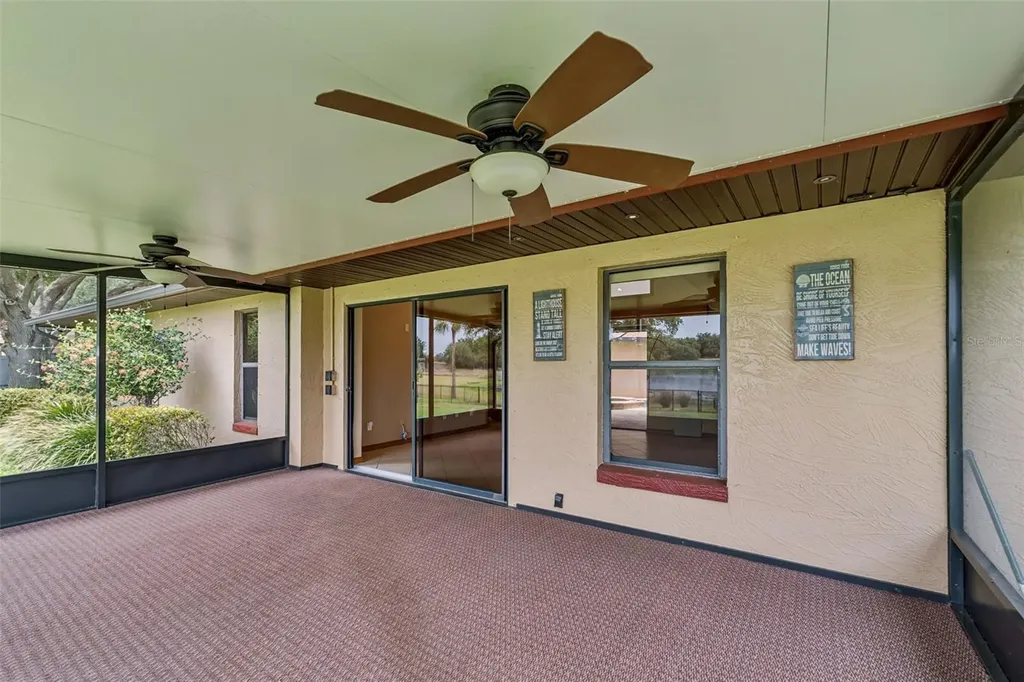 1041 Country Lake Circle Lake Wales FL 33898