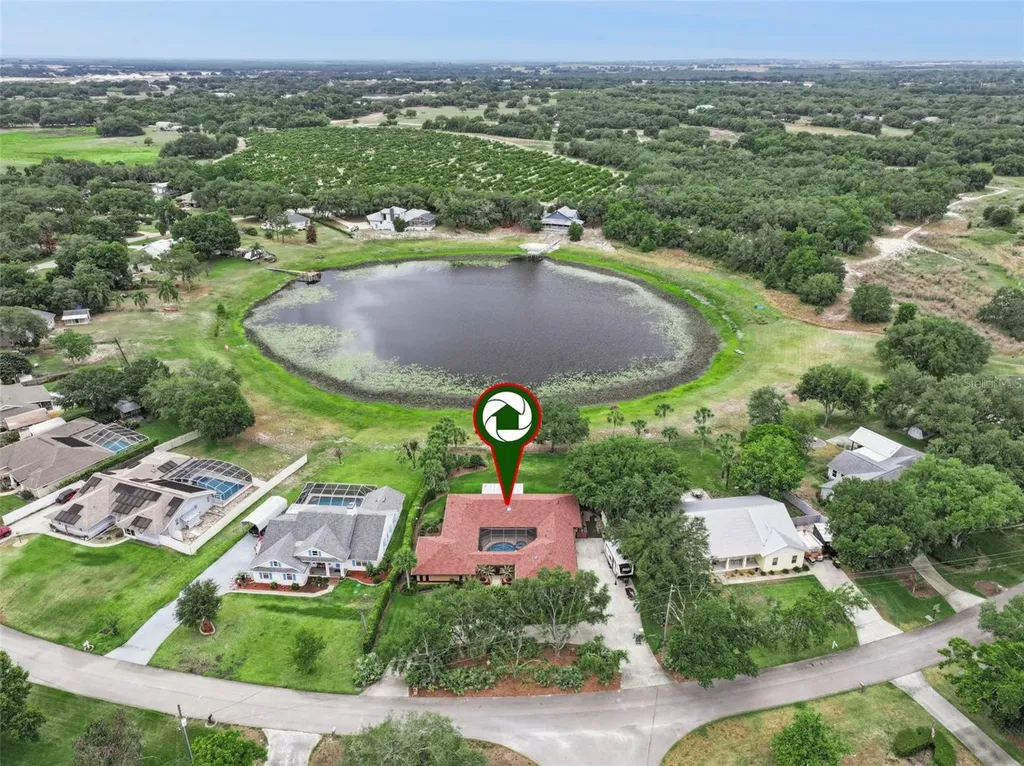 1041 Country Lake Circle Lake Wales FL 33898