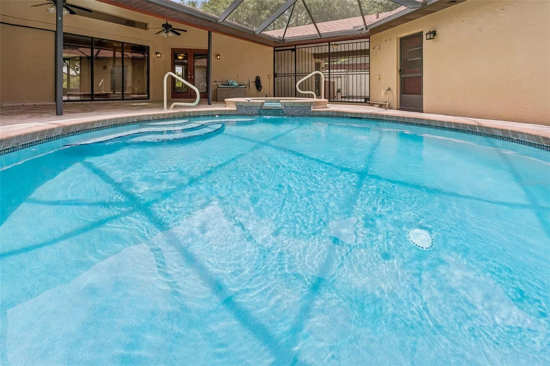 1041 Country Lake Circle Lake Wales FL 33898