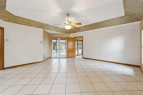 1041 Country Lake Circle Lake Wales FL 33898