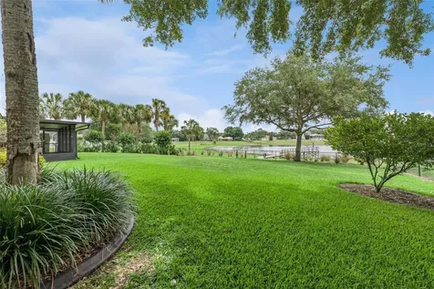 1041 Country Lake Circle Lake Wales FL 33898