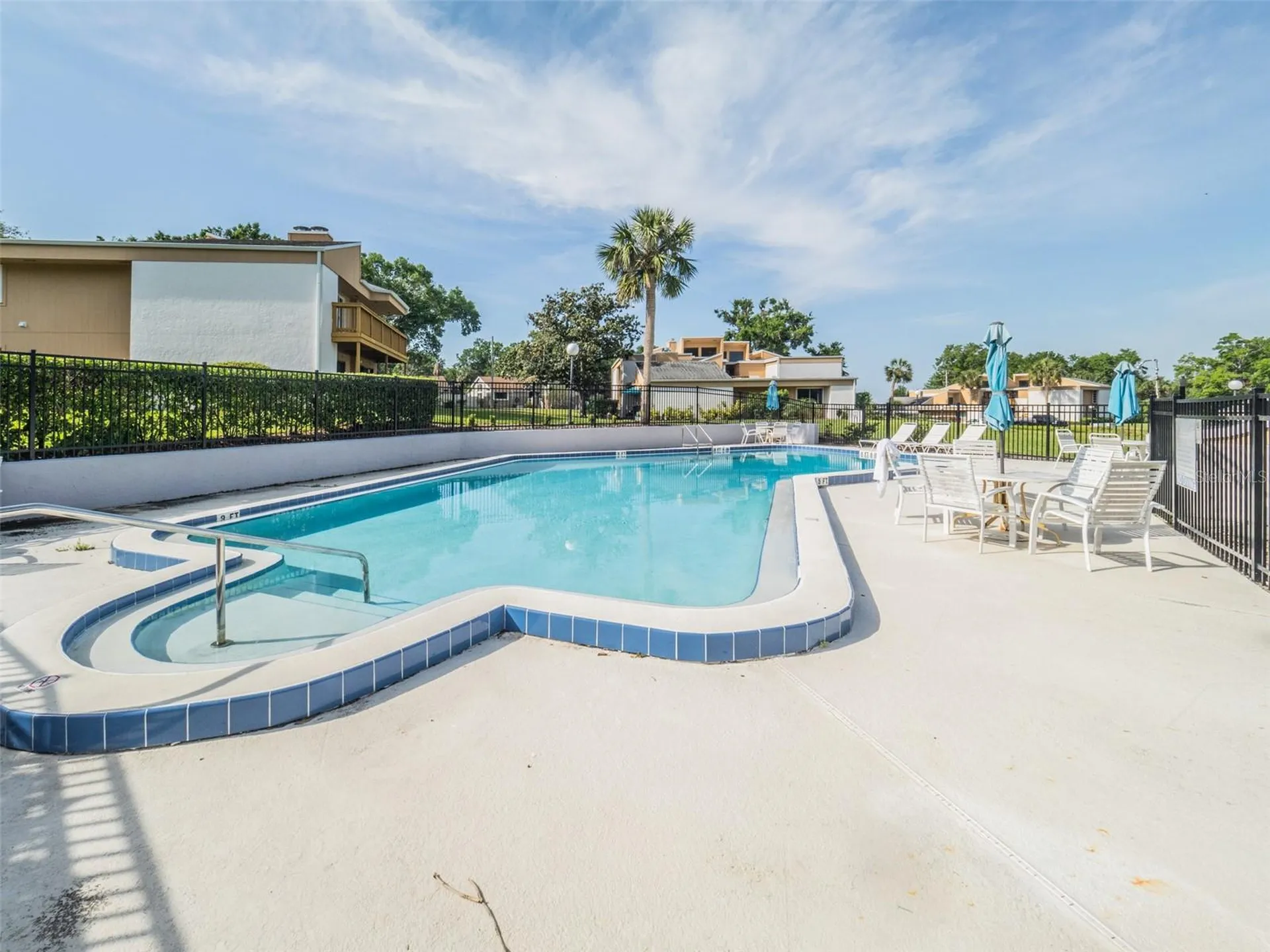 1051 S Highland Street Mount Dora FL 32757