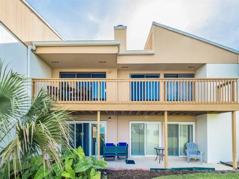 1051 S Highland Street Mount Dora FL 32757