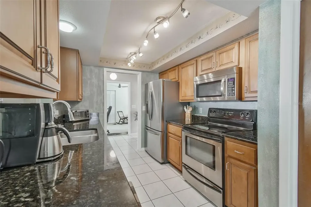 4103 N Bay Hills Boulevard Safety Harbor FL 34695
