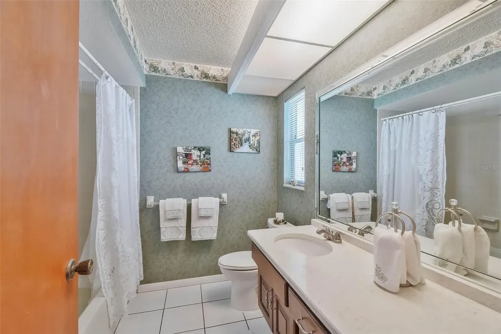 4103 N Bay Hills Boulevard Safety Harbor FL 34695