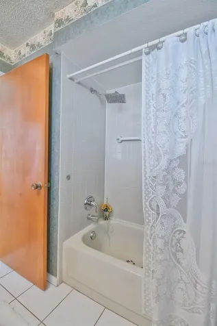 4103 N Bay Hills Boulevard Safety Harbor FL 34695