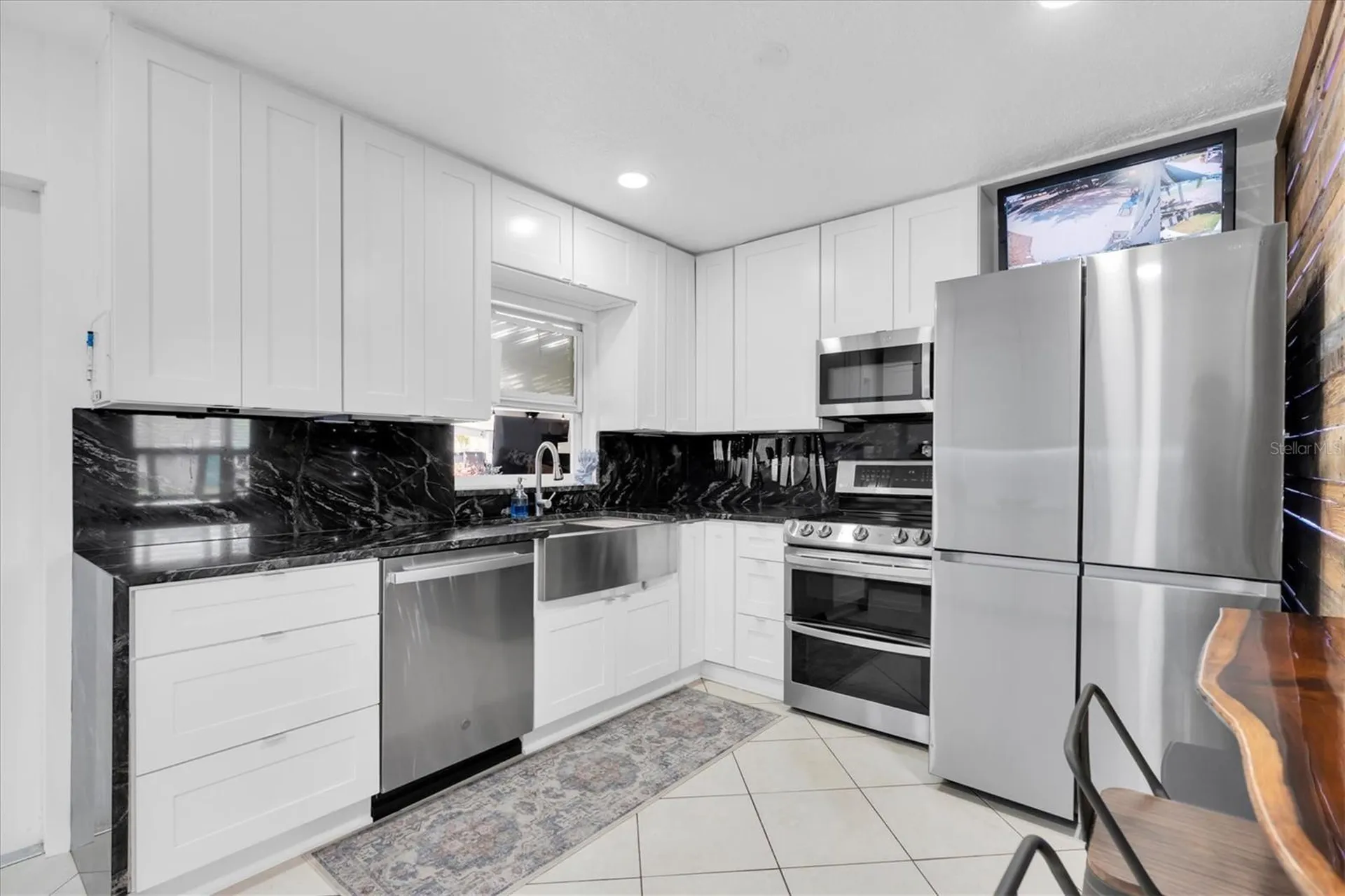 1237 57th Avenue N St Petersburg FL 33703