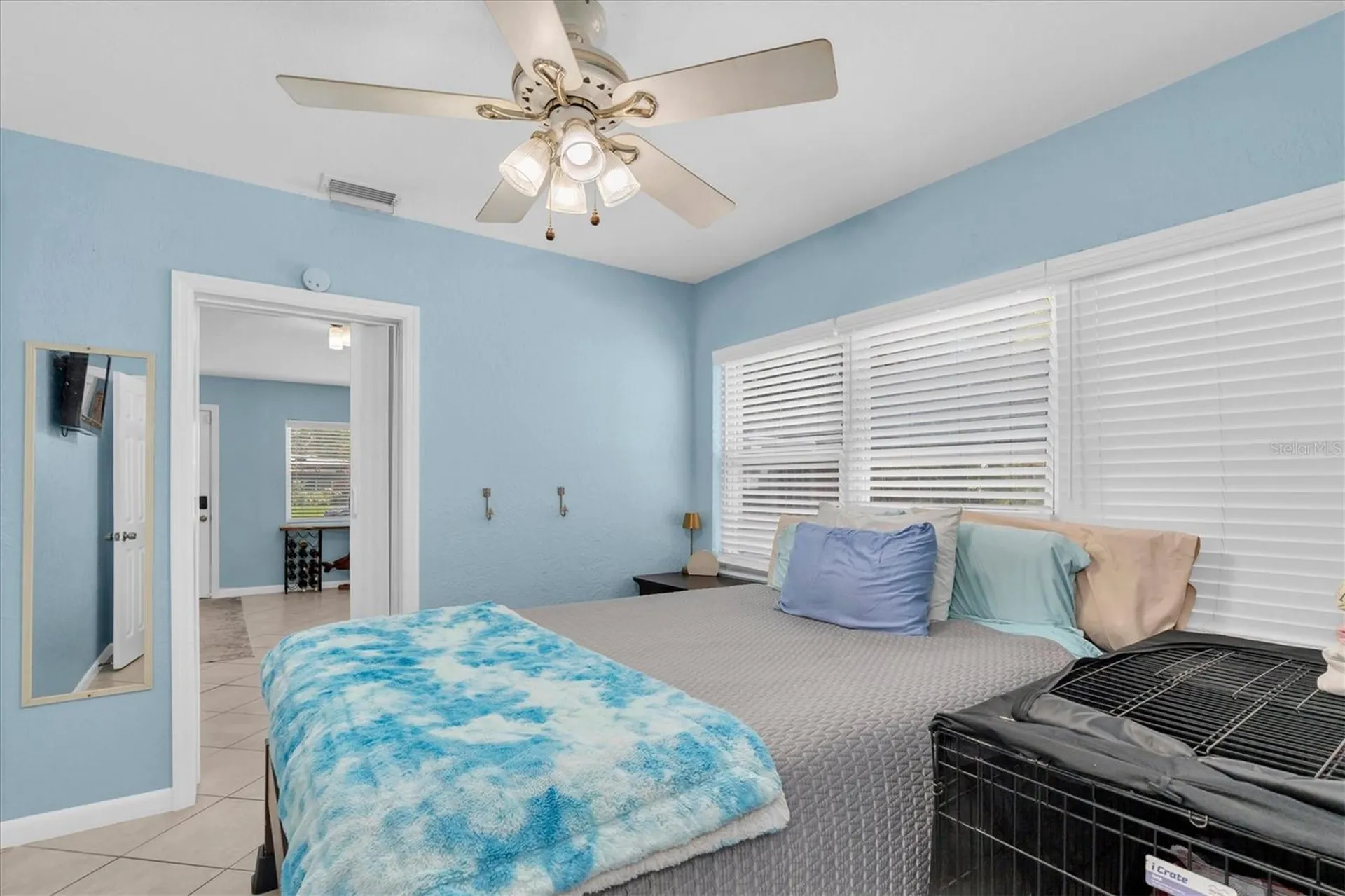 1237 57th Avenue N St Petersburg FL 33703