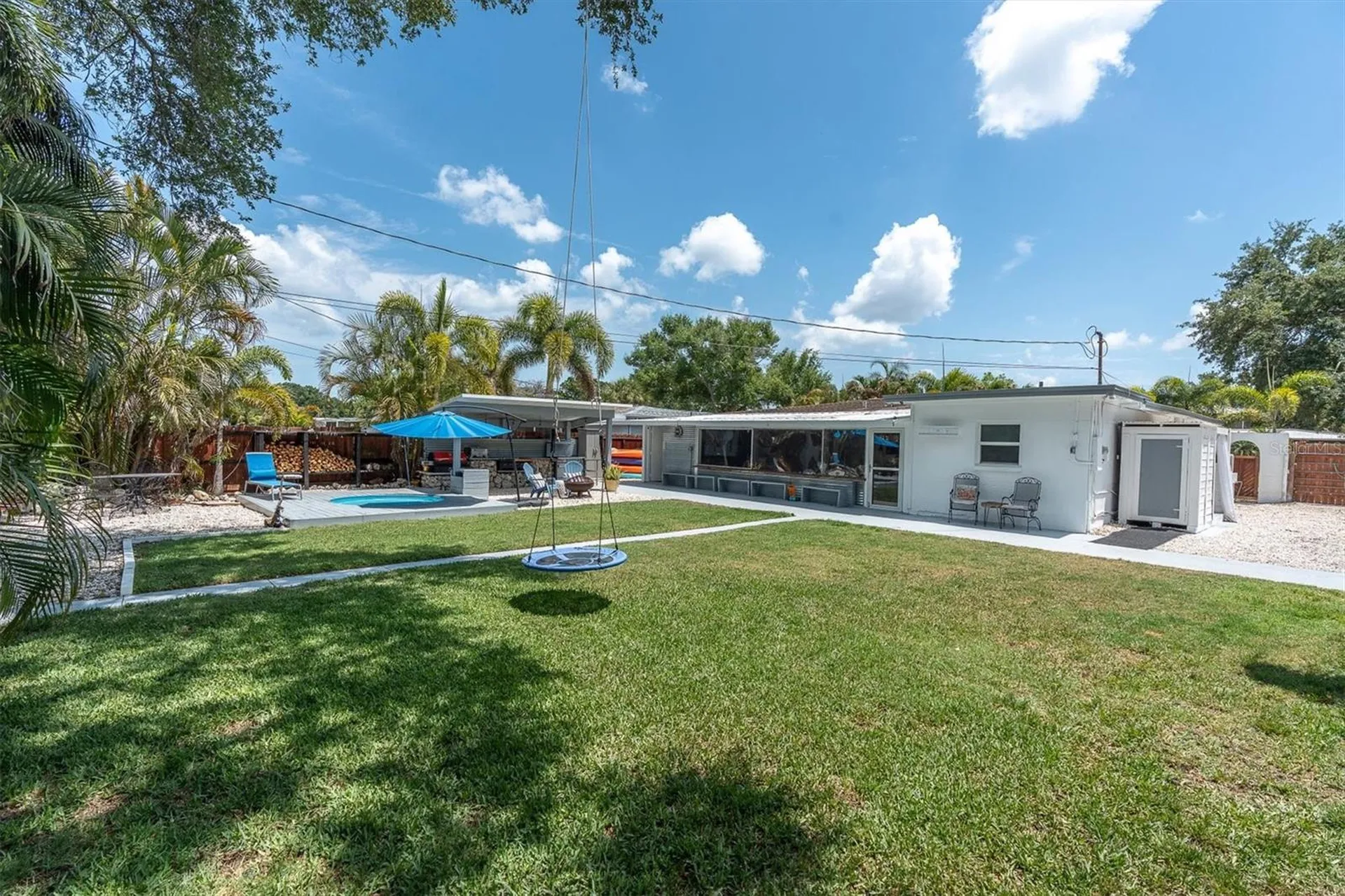 1237 57th Avenue N St Petersburg FL 33703